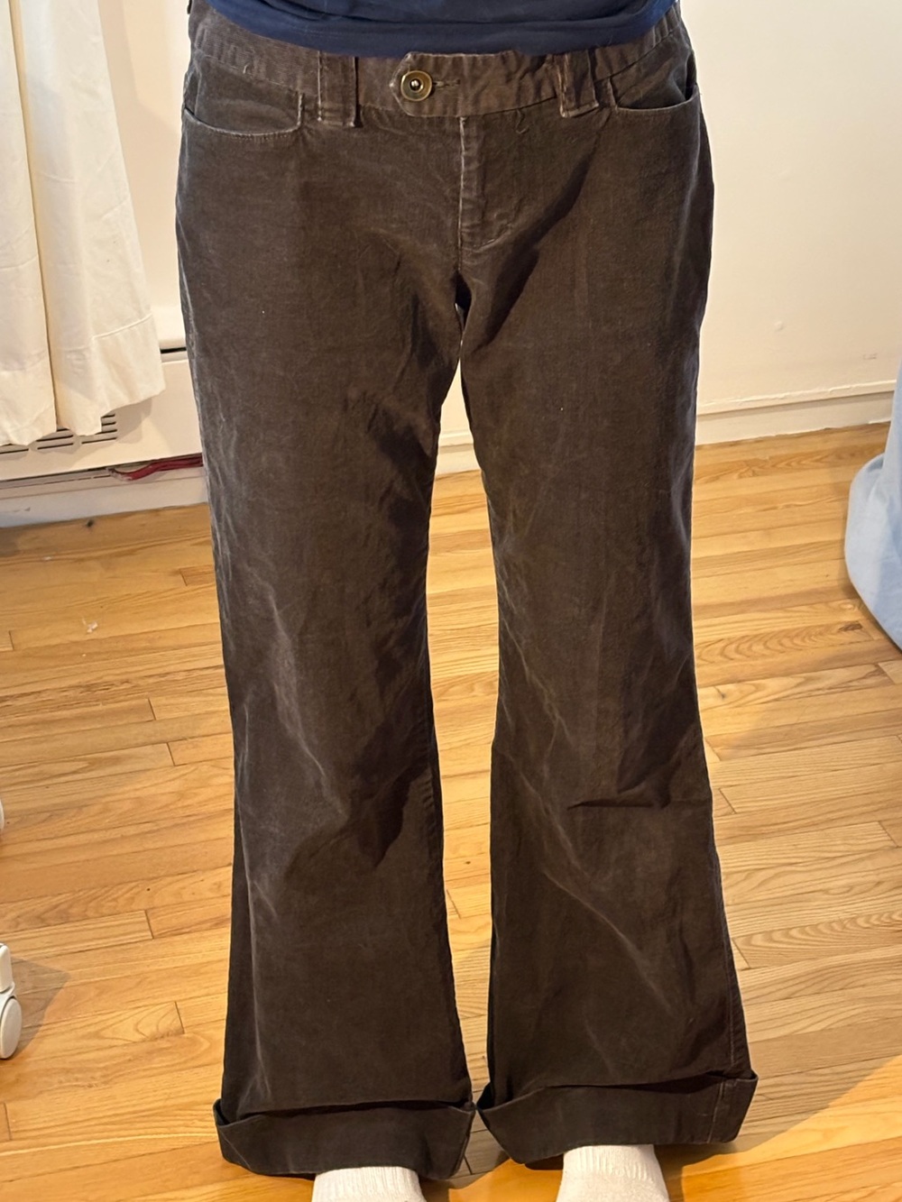 Old Navy Women's Wide-Leg Corduroy Jeans - Dark Brown
